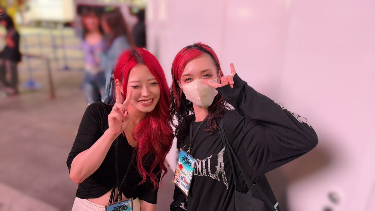 NEMOPHILAのmayuさん❤️‍🔥
赤髪が綺麗でお写真
取らせて頂きましたわよ🥰🥰🥰
.
お話させていただいて
ありがとうございましたわよん💋♡