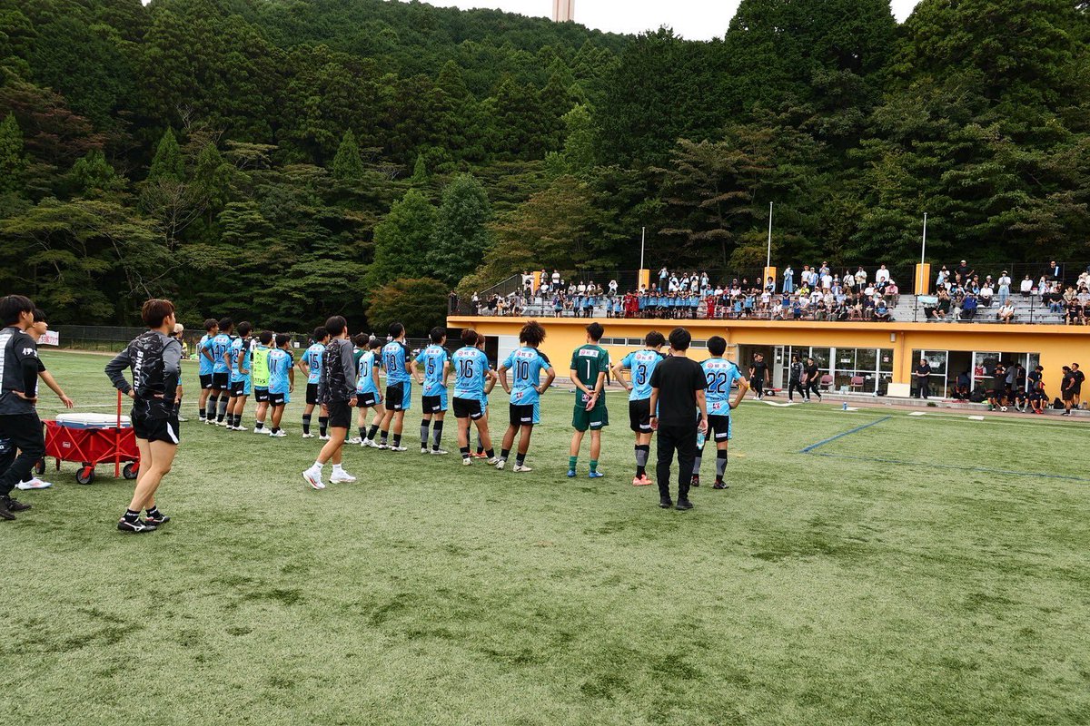 ssizu2016's tweet photo. [TOP]
本日の試合結果

◼︎試合結果
SS伊豆 2-1 名古屋サッカークラブ

◼︎得点
瀬沼
井村

非常に苦しい試合でしたがまたしてもロスタイムの劇的ゴールで勝利する事が出来ました！いよいよラスト1試合です！最後まで昇格の為に全力で戦います！

沢山の応援有難う御座いました！ https://t.co/8r23g5LRdo