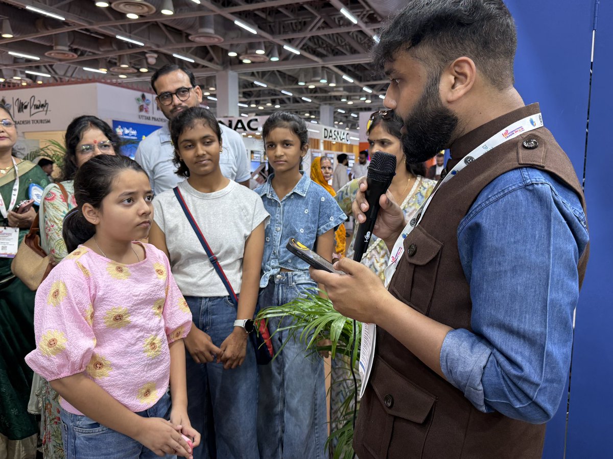 smcgup's tweet photo. On the World Rivers Day we are conducting quiz on our stall at #UPInternationalTradeShow come and participate in Ganga quiz. Let’s spread awareness and work towards a cleaner Ganga.
#WorldRiverDay #GangaAwareness #SMCGUP #NarendraModi #PMOIndia #namamigange
#UPITS2025 #UPInternationalTradeShow #UttarPradesh #UPGrowthEngine #MakelnUP #Investup #TradeFairIndia #Expolndia #UPExpo2025 #GreaterNoidaEvents #IndiaExpoCentre #transformingup
@DoWRRDGR_MoJS @CRPaatil @cleanganganmcg @UPGovt @CMOfficeUP @myogiadityanath @swatantrabjp @Manojkmr_singh @InfoDeptUP @MyGov_UP @Prabhash_PKS