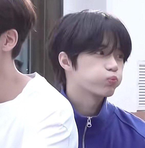 big fan of puffed cheeks beomgyu
