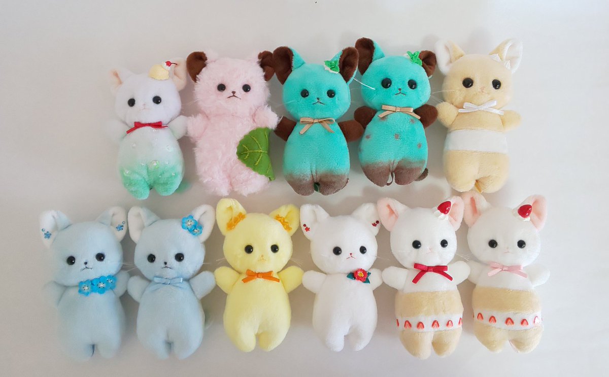 にゃんだらけ19、お疲れ様でした！
ご購入くださった方、足を止めてくれた方、ありがとうございました！
次回はぬいを2倍以上にして、たくさんの人の目に止まるようにしたいな（お迎えなくて残念でした💧）

一駅立っただけで座れたのでよかったです。
あとは終点で乗り換えなので、爆睡しても大丈夫！