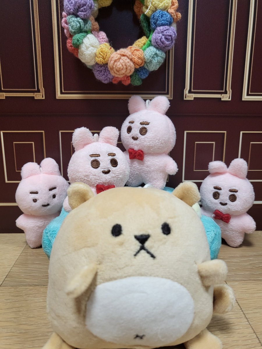 내 최애 무대 
바닐라 바닐라 바닐라 바닐라
다같이 있는 모습 오랜만에 너무 좋았다💕
(미니니니 온라인 내놔)