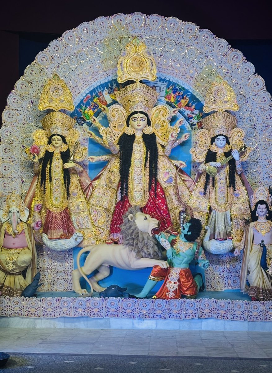 Took blessing of Maa Kali on ocassion of Navratri at Kali Bari Temple, New  Delhi ., image size:877x1200