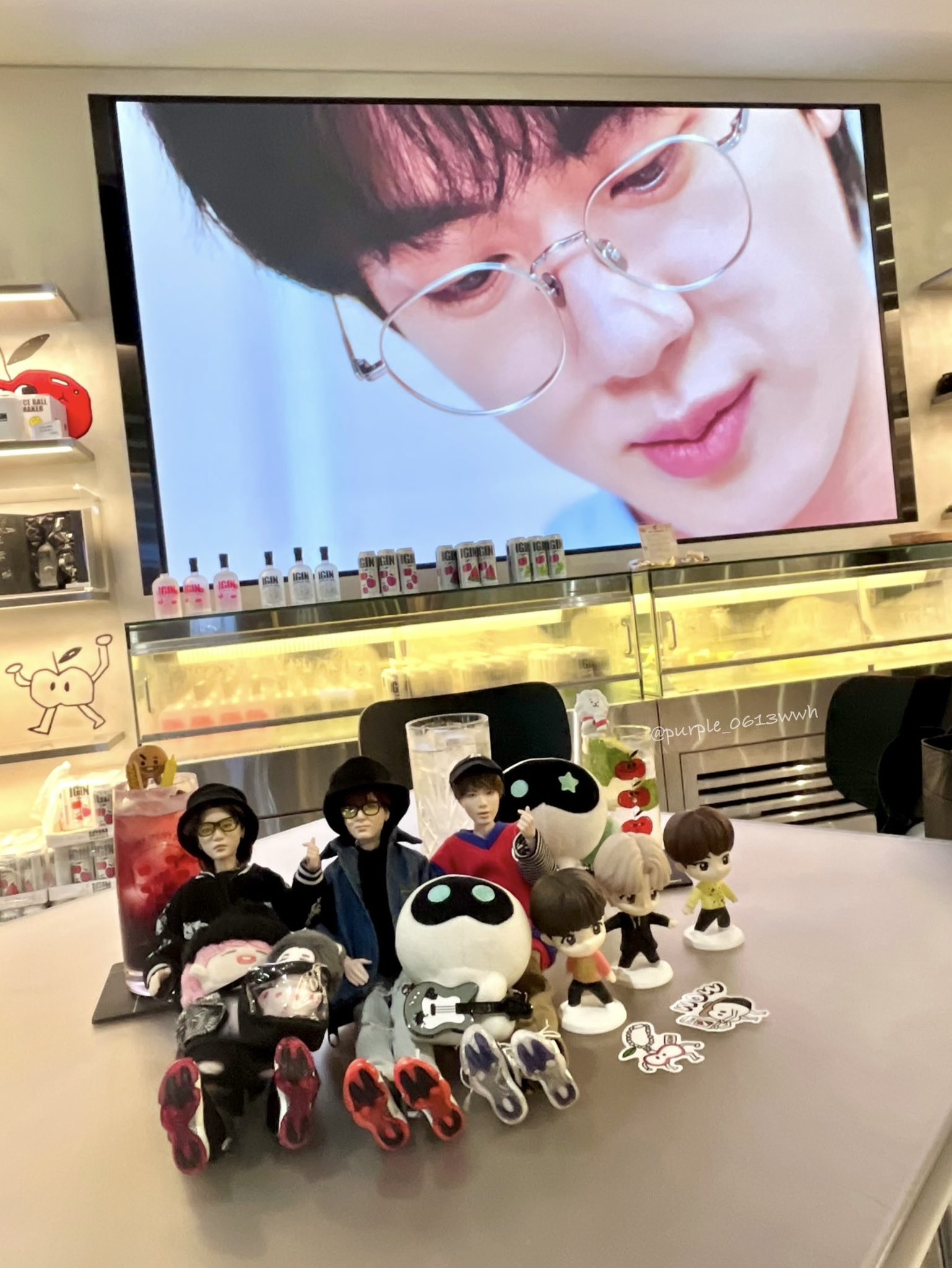 RUNSEOKJIN_EP.TOUR US VIPノベルティ(非売品) RUNSEOKJIN_EP.TOUR US VIPノベルティ(非売品) RUNSEOKJIN_EP