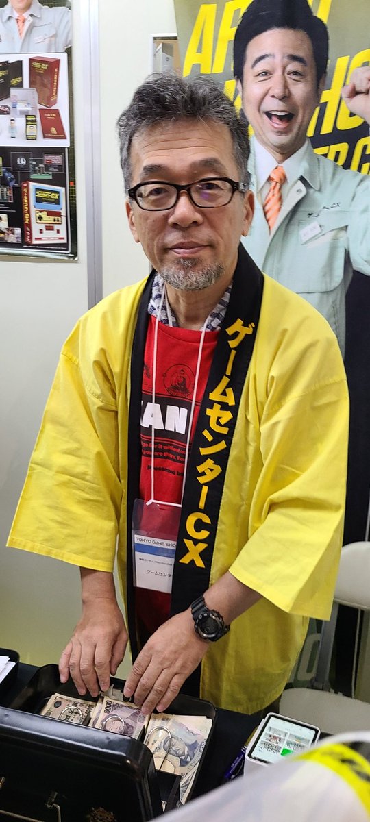 お目当てのゲームセンターCXブース
で番組スタッフの皆さんとお話出来て楽しかったです🙂
菅さんの神対応に感動しました❗