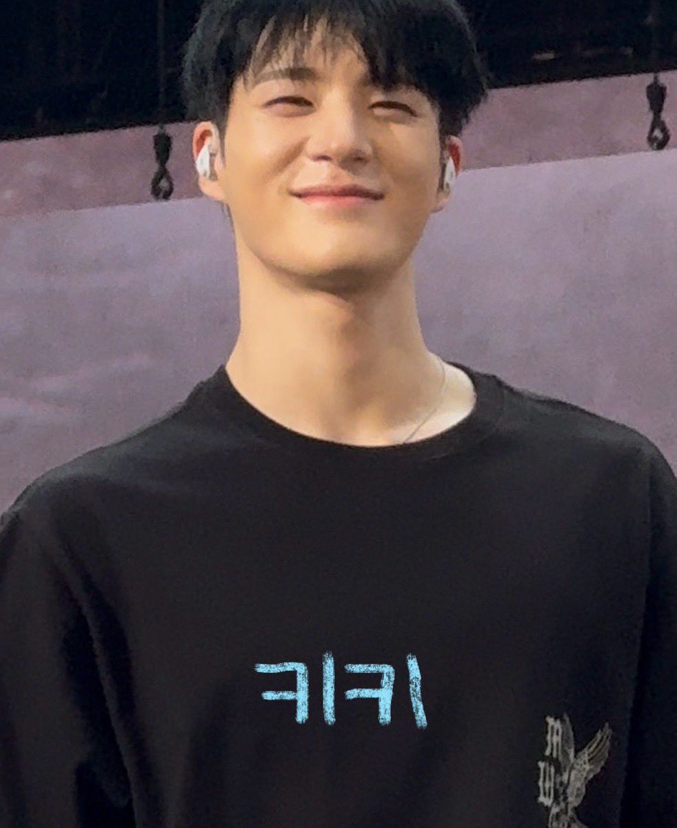 เด็กที่ดูไม่มีพิษมีภัยกับใครแถมมีมัมหมีเยอะที่ฉุดในโลก