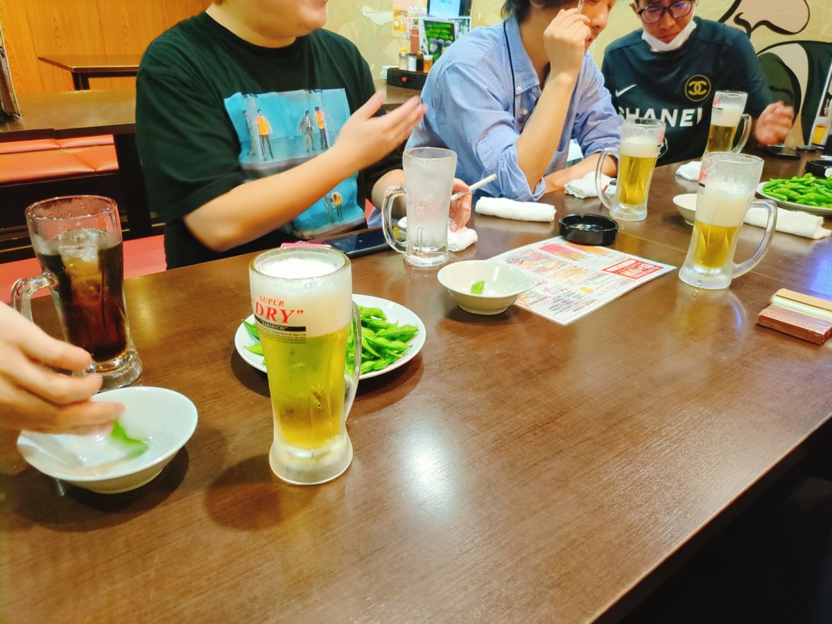 izumix828's tweet image. 【ハイパーラッシュの漫才ライブ】ありがとうございました🙇♀✨10年ぶりくらいにライブの打ち上げというやつに参加しました🍺! さすがにおぐさん、面白すぎました😆めちゃくちゃ楽しかったです🌟副流煙を肴に飲む酒、うますぎるんだマジで(懐かしかった)。つーさん、ご馳走サマでした🙏🙏🙏