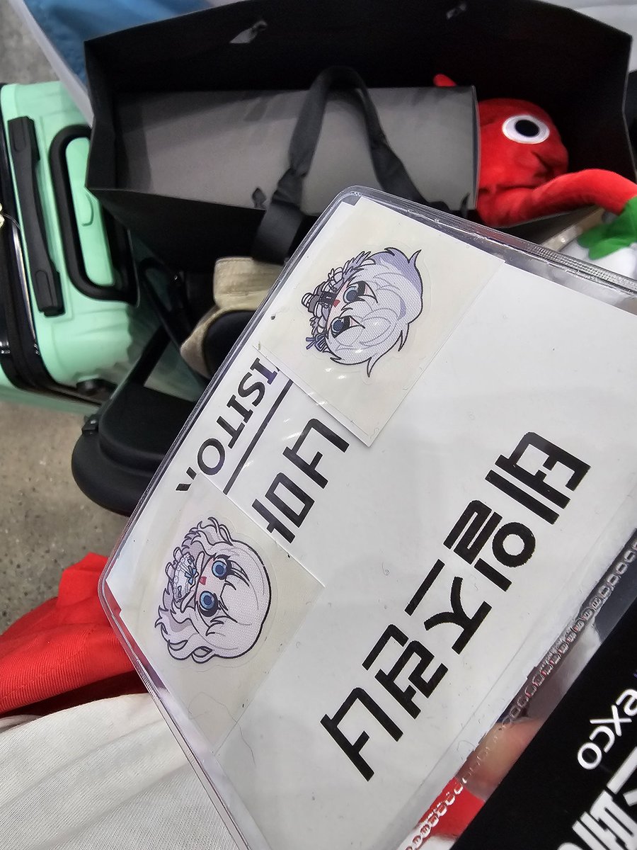 런너마켓 들러주셔서 간식이랑 선물 주신 분들 모두 감사합니다!!!