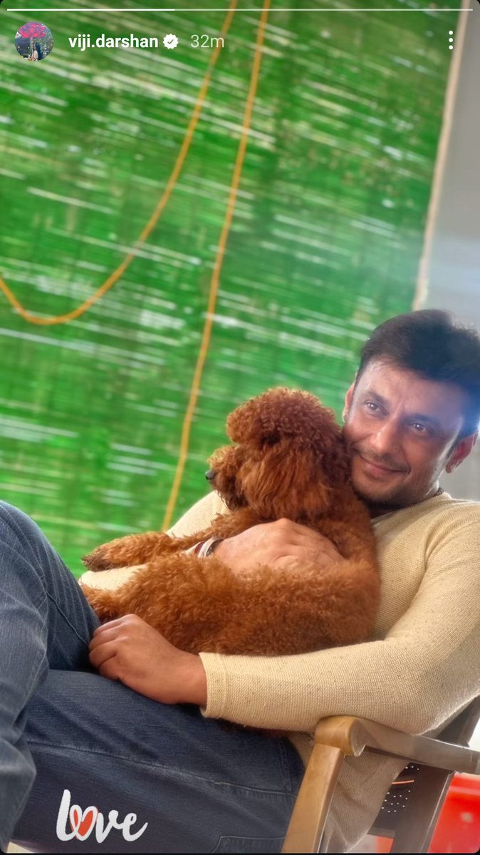 pradeepkulal123's tweet photo. #DBoss ❤ @dasadarshan
#DQueen ❤ @vijayaananth2
#Love #PicOfTheDay #Exclusive #PetLove #DogLove #TheDevil https://t.co/3QkeIKiOap