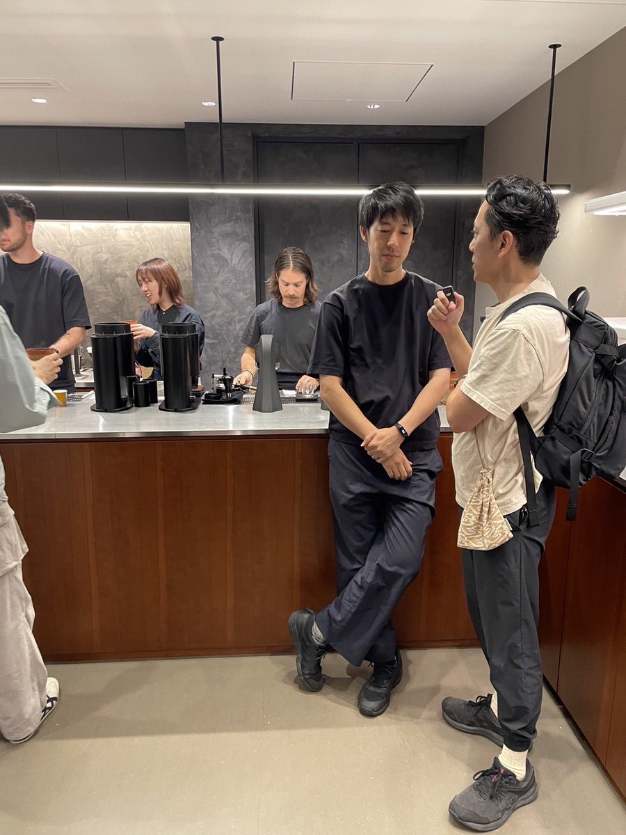 SCAJ4日間皆さんお疲れ様でした！京都帰宅前の日曜日は気になってたコーヒーショップ回って即興YouTube撮影しました🤳最近なかなか行けてなかったけど東京はやっぱ面白いすね！
