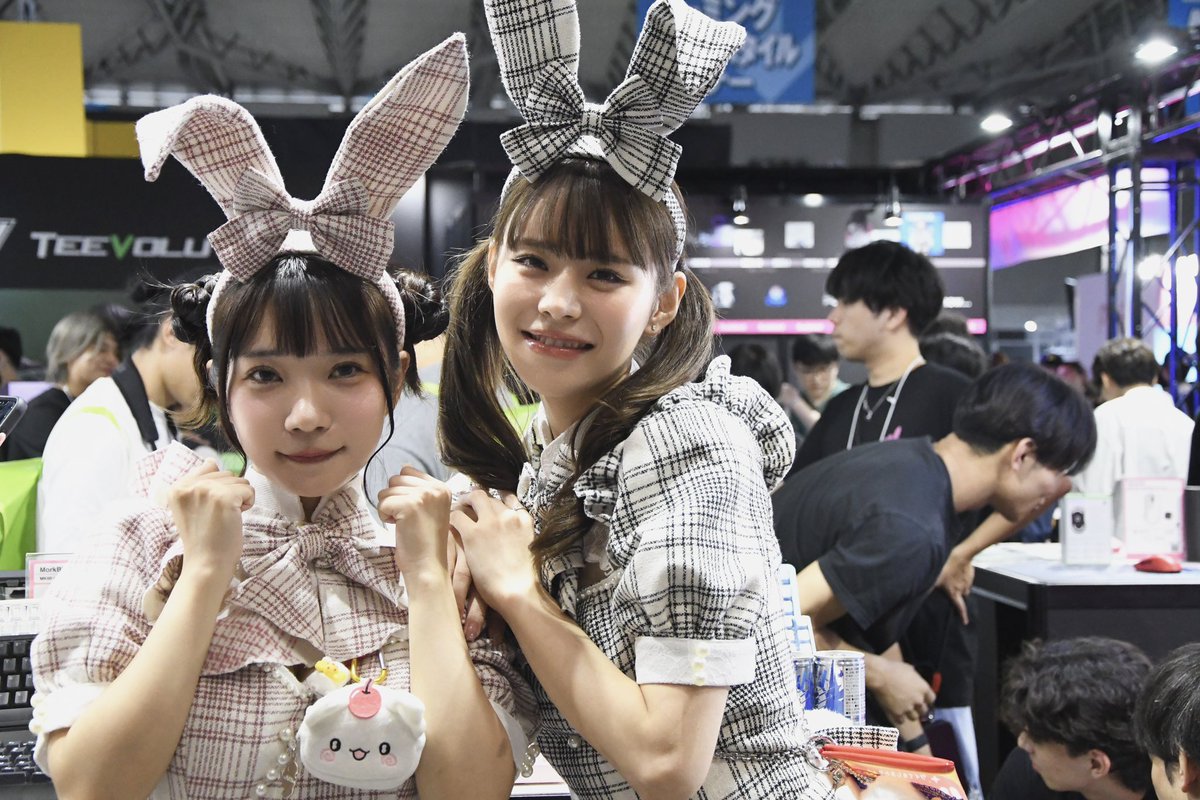 iekei_mazin's tweet image. ぽぽちゃんといずちに会いに行ってきました！バニーガール姿可愛かったな〜😍
また会おうね！って言われたのめっちゃ嬉しかった🥹

#いずちのの #ぽぽちゃん
#Rabbit0
@1mariannnn @izuchi_nono