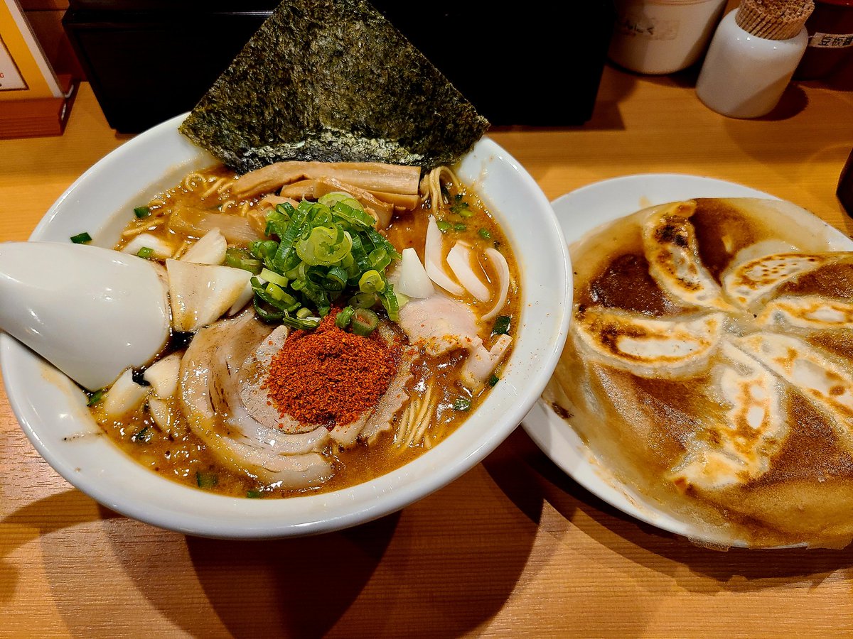 BB_ciboulette's tweet photo. 久しぶりの麺だ https://t.co/7NPoMiCPZs
