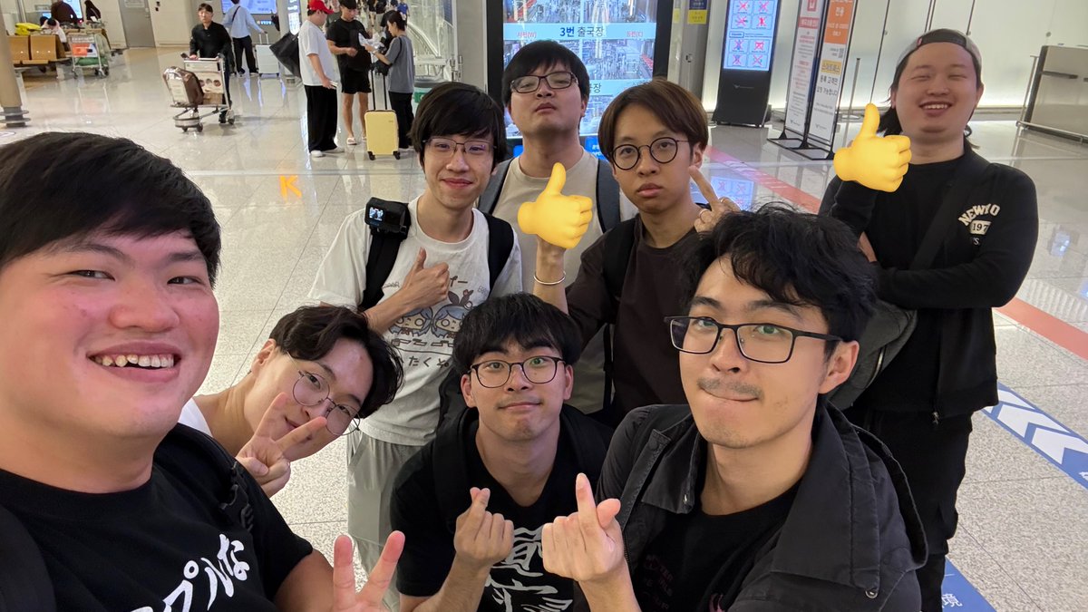 らいと tweet media