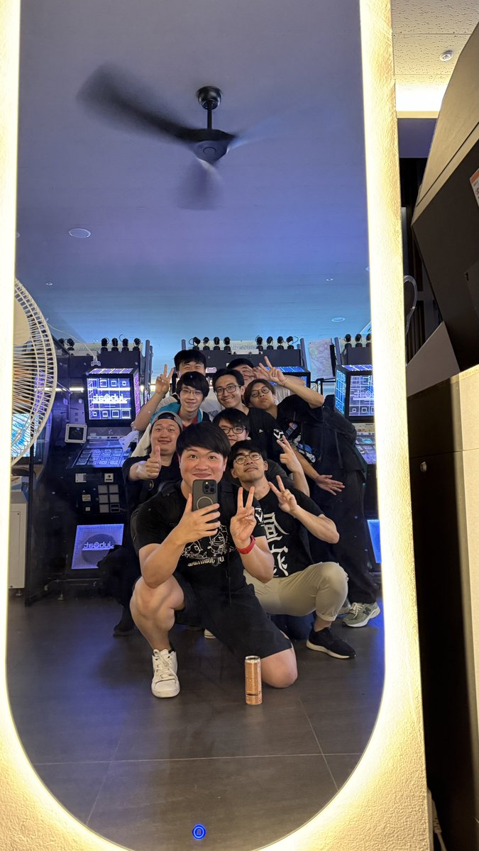 らいと tweet media