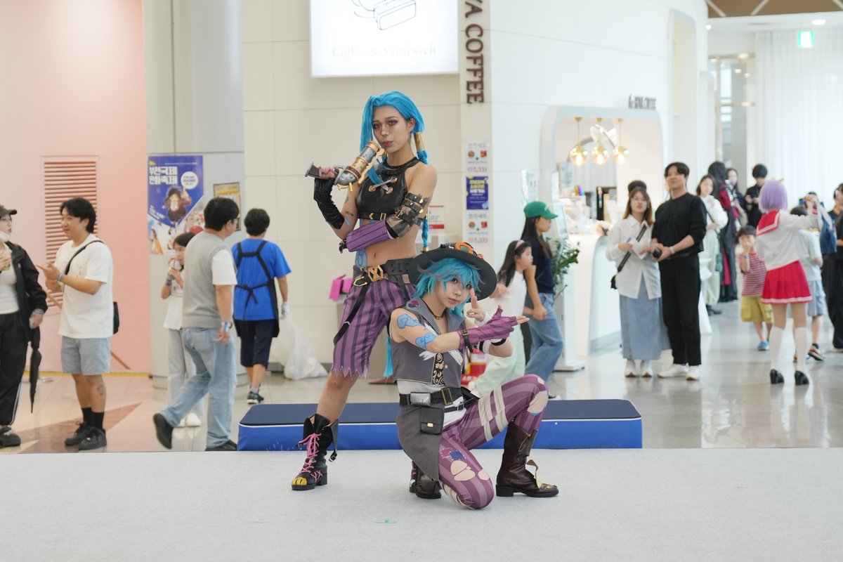 부천국제만화축제 tweet media