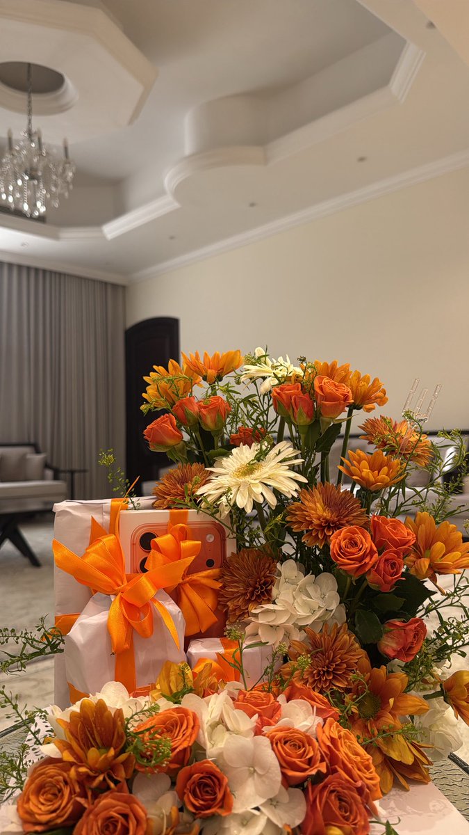 txx8d's tweet photo. احبك كثر ماكنت اتوقى و الغلا مفضوح 
و احب ايامي اللي جابتك يا اغلى عطاياها 🧡 https://t.co/07jvT3UDVk
