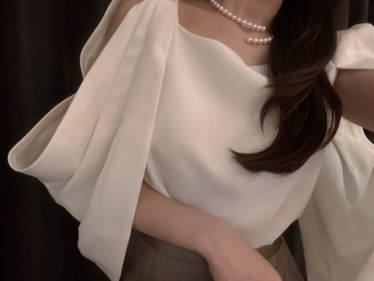 トップス LAUBEBLANC Drape Sleeve Balloon Tops 再入荷】Drape Sleeve Balloon Tops – L'AUBE BLANC