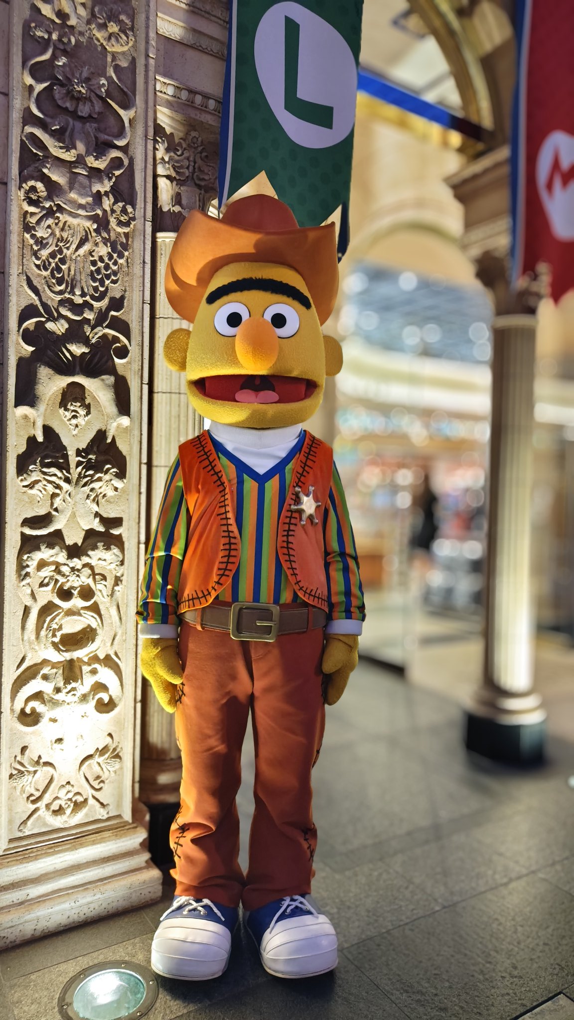 セサミストリート　ジャンバーです Sesame Street Emblem Stadium Jumper Jacket blouson ユニ