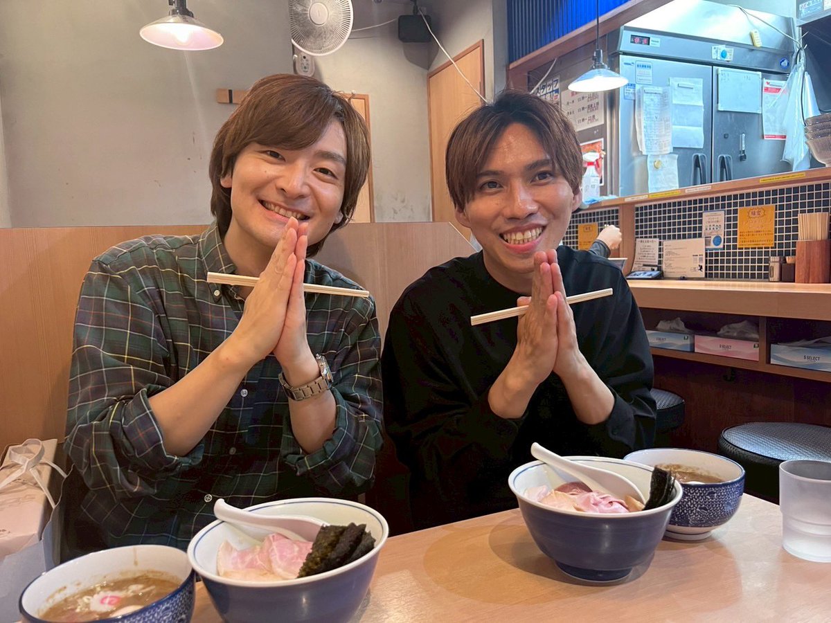 #糠に釘
本日もご来場ありがとうございました！
明日で終わりです。
開演は
12:00〜/Bチーム千秋楽(出演)
16:00〜/Aチーム千秋楽
です！

明日で終わります。