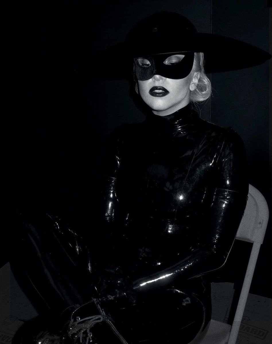 Gaga Archives (@kandyxwarhol) on Twitter photo 