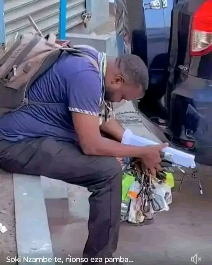 Nzau_01's tweet image. Nzambe pambola balabala ✊🏿
#Guerrier