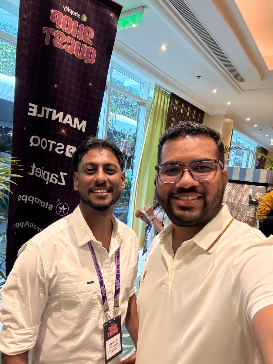 vishalgoswami0's tweet image. Massive shoutout to @PrakharS96 @adhithya_vijai for pulling off @ShopQuestHQ making a space for the @ShopifyDevs community together in India.
@frictionstudioo team had a blast at the event!