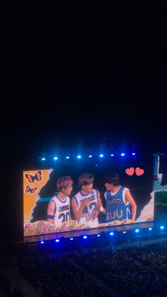 nan••idk tweet media