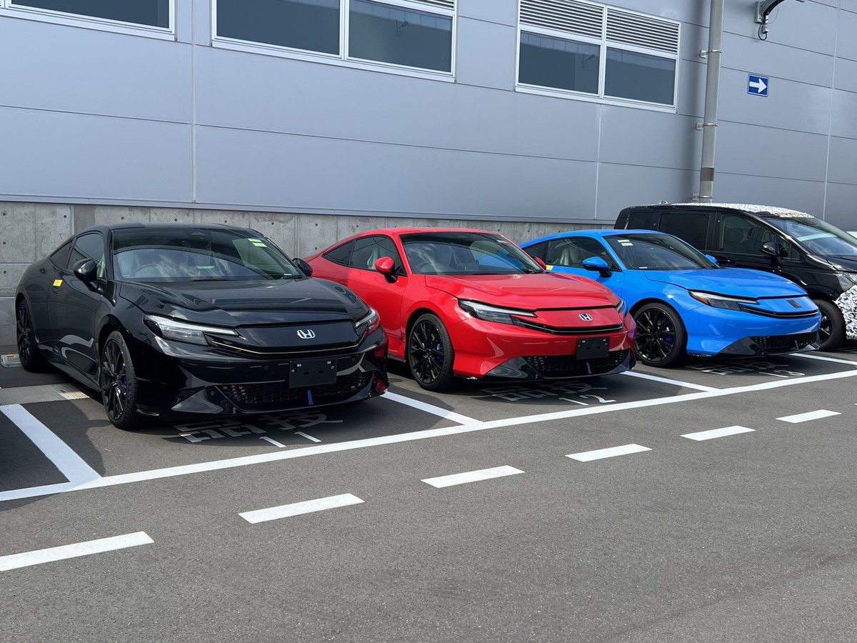 ホンダ寄居工場に左ハンドルのプレリュード😊