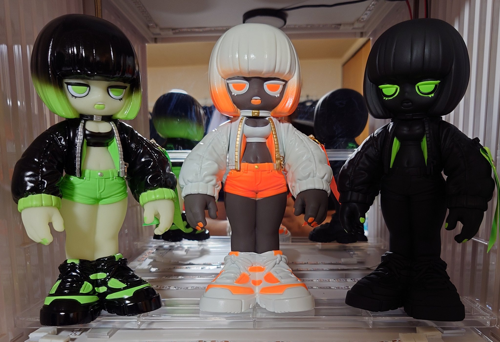 emdash move 蓄光 ソフビ emdash move 蓄光 ソフビ