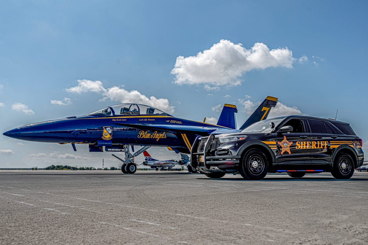Have you voted yet in the Light Ohio Blue Photo Contest? If not – there’s still time! 

𝐋𝐢𝐤𝐞, 𝐒𝐇𝐀𝐑𝐄 𝐚𝐧𝐝 𝐡𝐞𝐥𝐩 𝐮𝐬 𝐠𝐞𝐭 𝐨𝐮𝐫 𝐯𝐨𝐭𝐞𝐬 𝐮𝐩!

You can vote(give us 5 stars) once a day until the contest ends on Sept. 30.

lightohioblue.org/2024-FRPC/675/