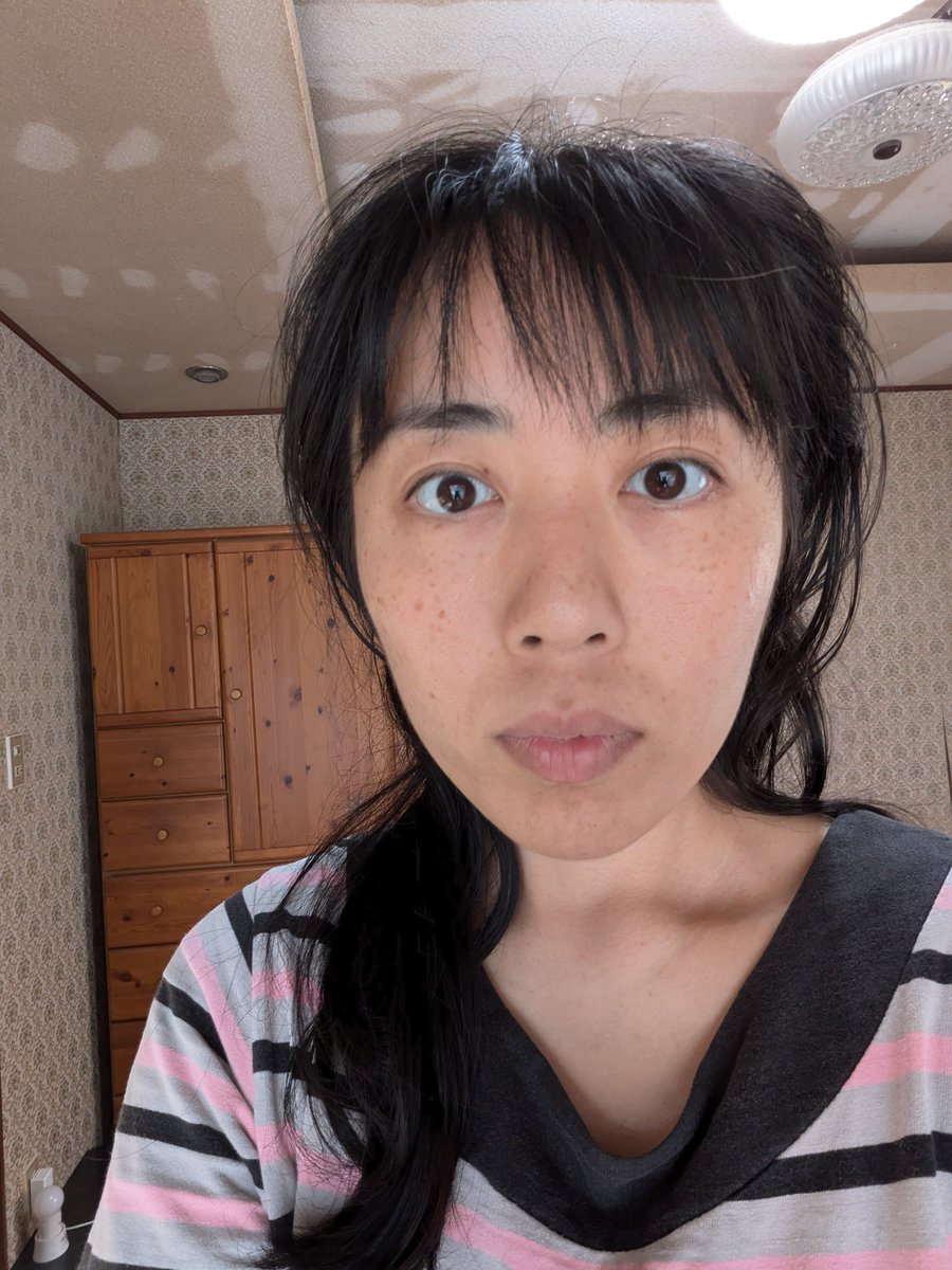 Gv1HCbotOJ90715's tweet image. わたくしの長髪版です。人気無いです。
#美女
#傾城
#健常者
#メイク 
#化粧
#整形
#純日本人