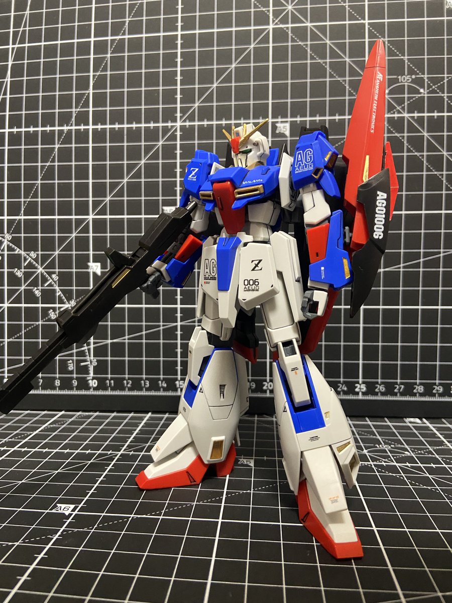 ガンプラなど6点 s-l400.jpg