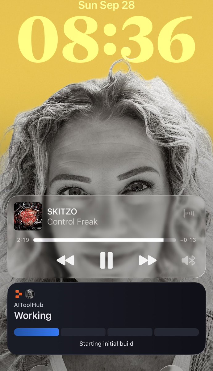 NorthREGroup's tweet image. When an idea hits. Trying @Replit new Agent3 Crete the prompt. And it’s running … all between sets at the gym #vibecode #replit