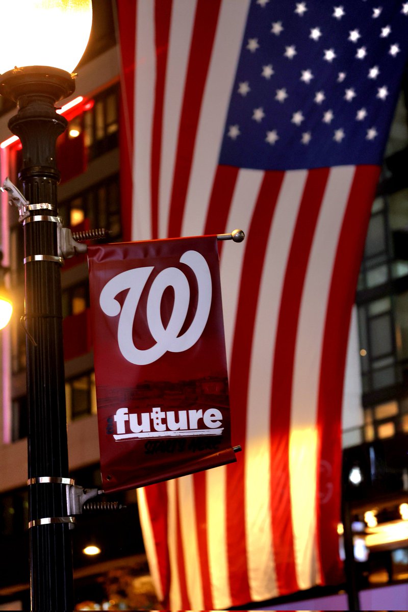 Our photo of the year. A picture says 1,000 words.  #Future ❌️ #Natitude 🇺🇸⚾️