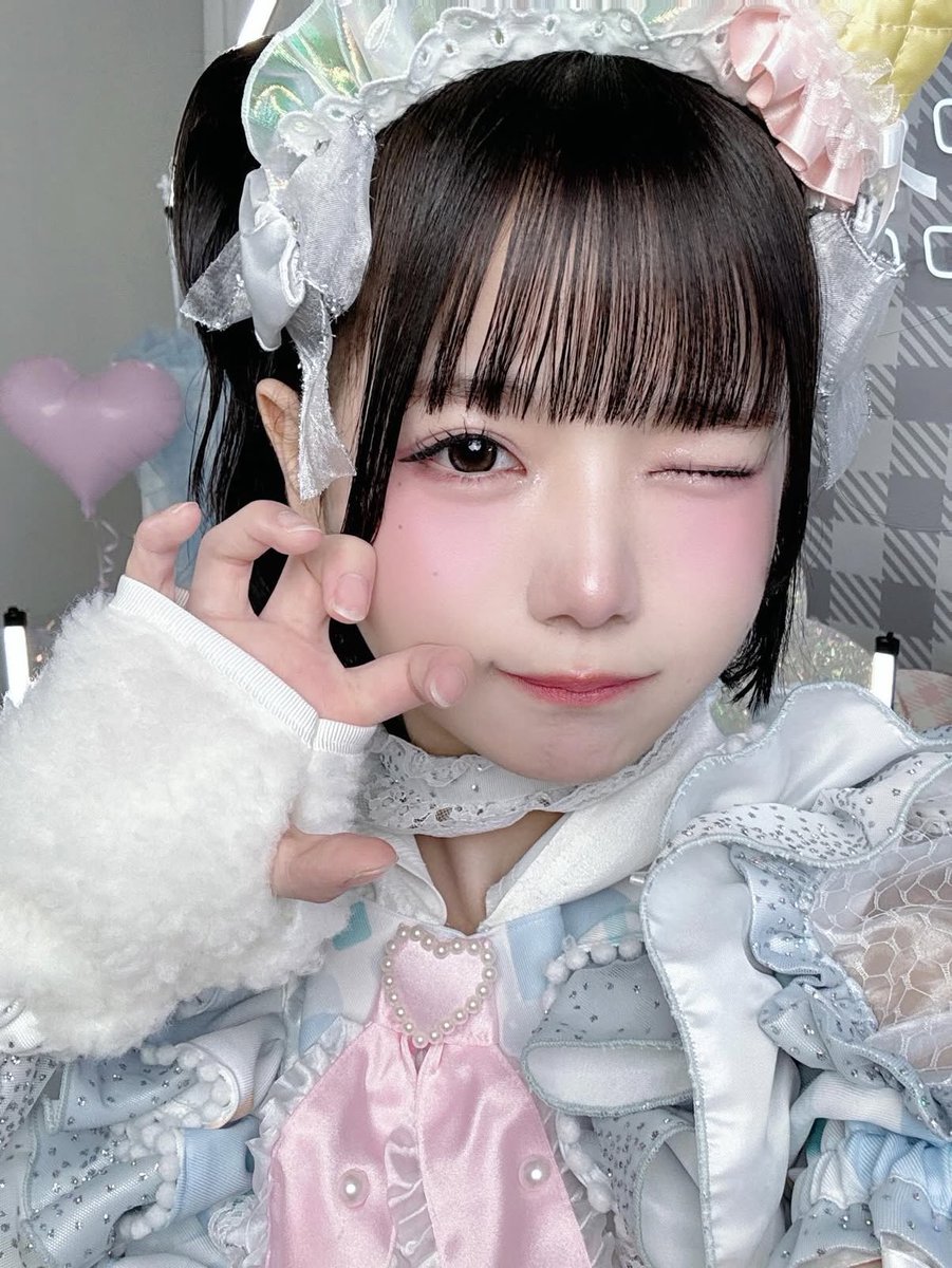 いーじー ページ•*¨*•.¸♫ JUNI