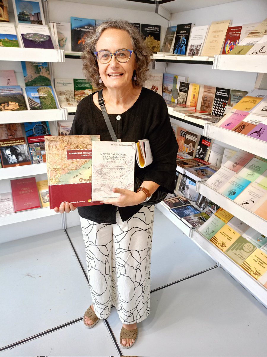 M. Carme Montaner, fins fa poc directora de la Cartoteca, és autora de l'estudi "Mapes i cartògrafs a la Catalunya contemporània (1833-1941) i coordinadora del volum "10 mapes de Catalunya (1606-1906)".