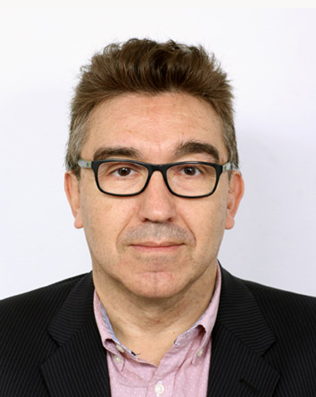 Hoy, con profundo pesar, nos despedimos de nuestro querido compañero y camarada, José Manuel Rodríguez Barrios.
José Manuel fue un hombre de familia; estaba casado y era padre de una hermosa hija. 

Hasta siempre, compañero. #TresCantos <a href="/IU_Madrid/">IU Madrid🔻</a> <a href="/elpcm/">Partido Comunista de Madrid</a>