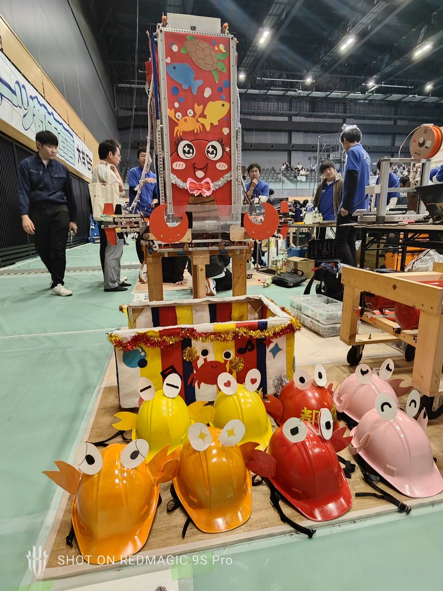 地区大会の結果は、、、

都城Aチーム:予選敗退・デザイン賞受賞
都城Bチーム:予選敗退

Aチームは推薦枠で全国大会出場を決めました！
＃高専ロボコン