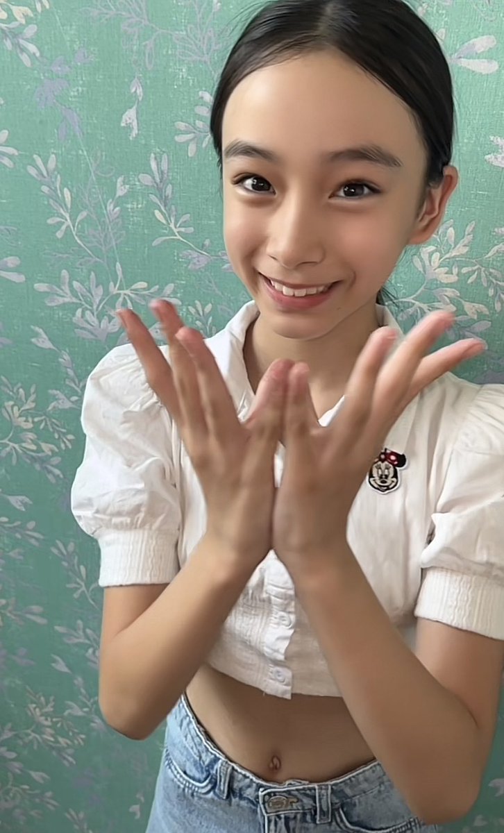 今日ゎ久しぶりに笑えた♡ ほんとだ‼︎生きてるだけで優勝だ♡