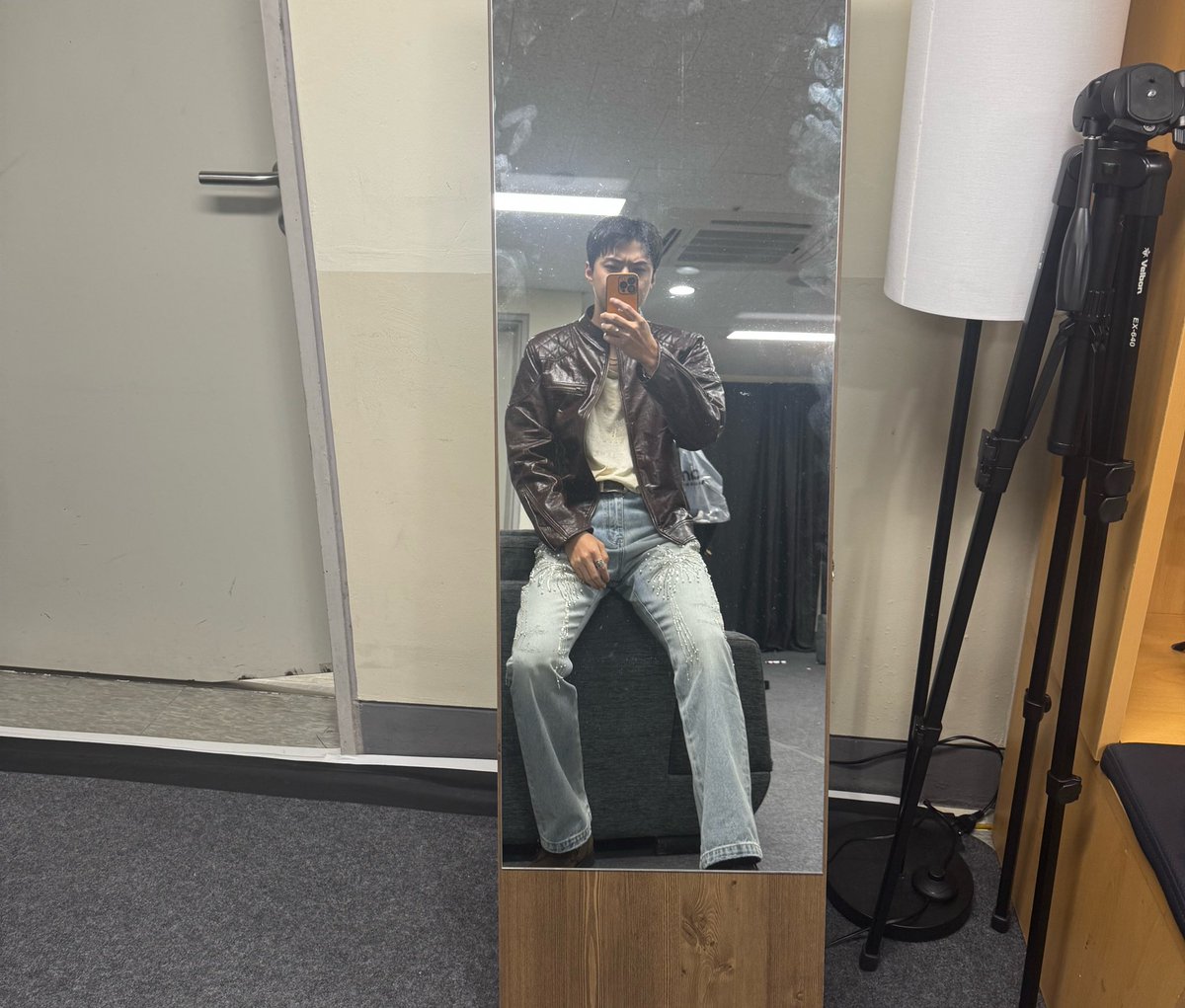 HSehun94's tweet photo. spoiler king  is back !#SEHUN #세훈 

OOHSEHUN : https://t.co/aklvhEFs5Q