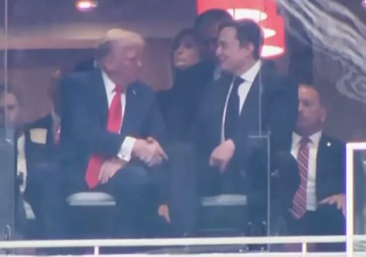 MrsCaddick's tweet photo. @elonmusk @realDonaldTrump Yessss!! 🙏 https://t.co/9GfqW2S5XC
