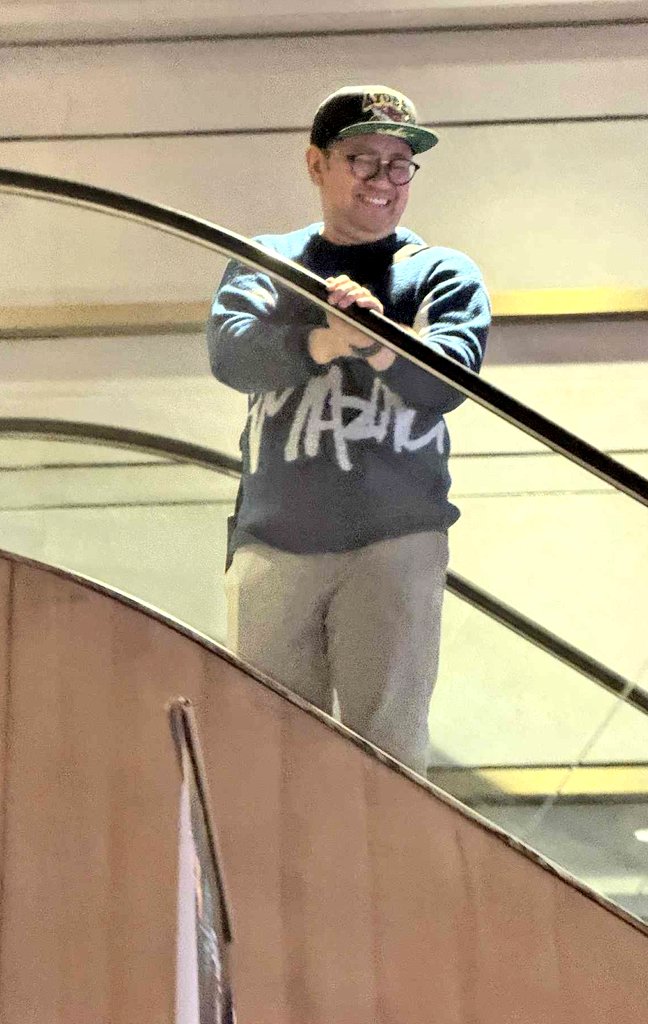 shugarshugz's tweet photo. Barbie &amp; Betong 😊

Hi ms. @naughtynate29 😊

@aldenrichards02 #OutOfOrderScreening
#ALDENRichards
ALDENxOOO MoviePremiere https://t.co/jIsr70zOBA