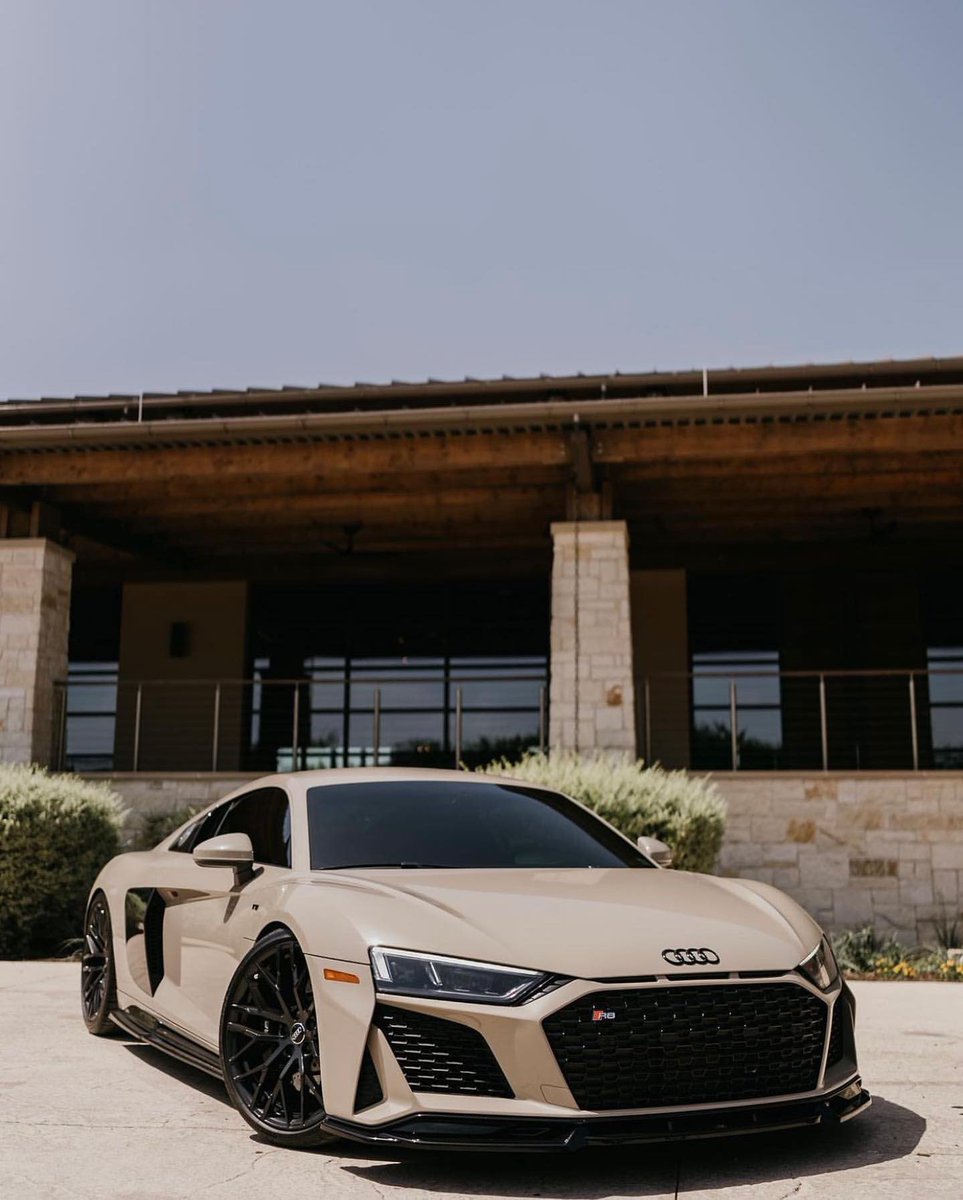 arabasevdamiz's tweet photo. Audi R8 https://t.co/CTXGJeaMh1