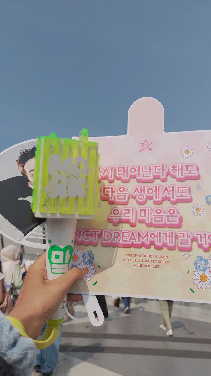 Precious memories that cannot be forgotten💚💚

#TDS4JAKARTA