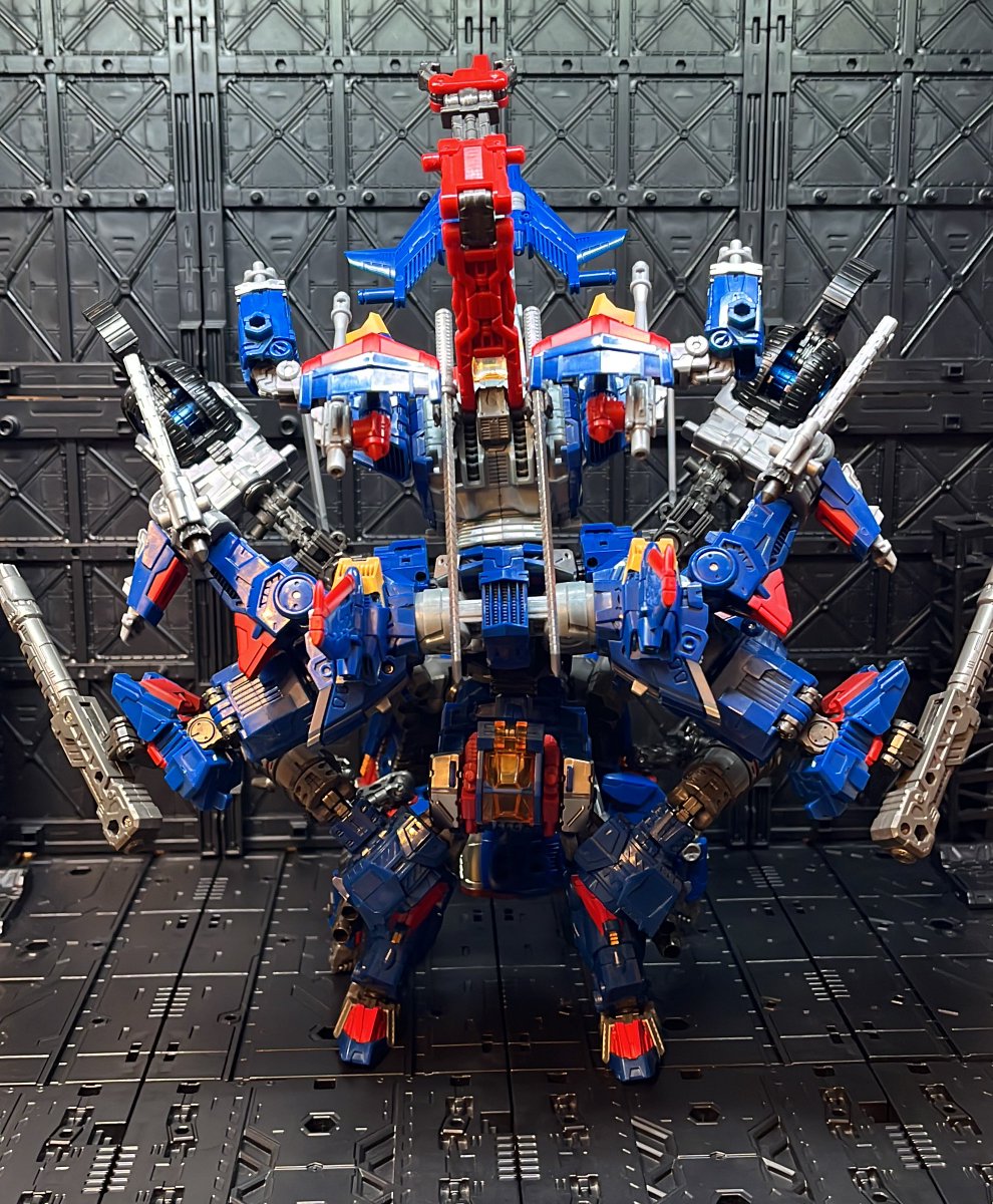 スタッグビートルロボ Mode Change Battle Beetle Robot 変形昆虫ロボ by Tatsumiya
