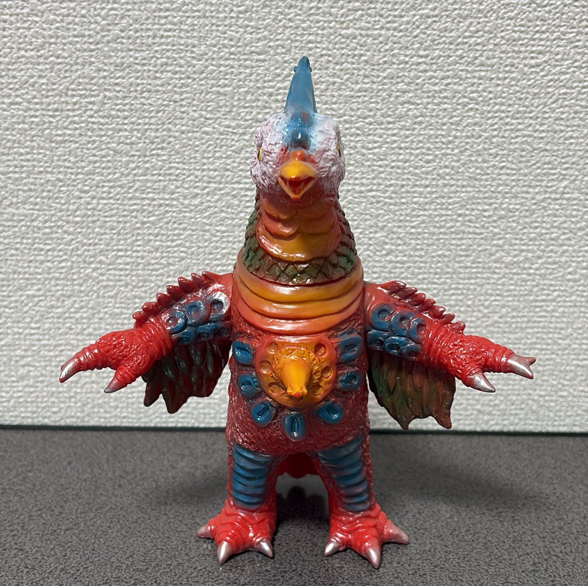 ブラックピジョンヤモマーク ソフビ スーフェス 約15cm ブラックピジョンヤモマーク ソフビ スーフェス 約15cm - メルカリ