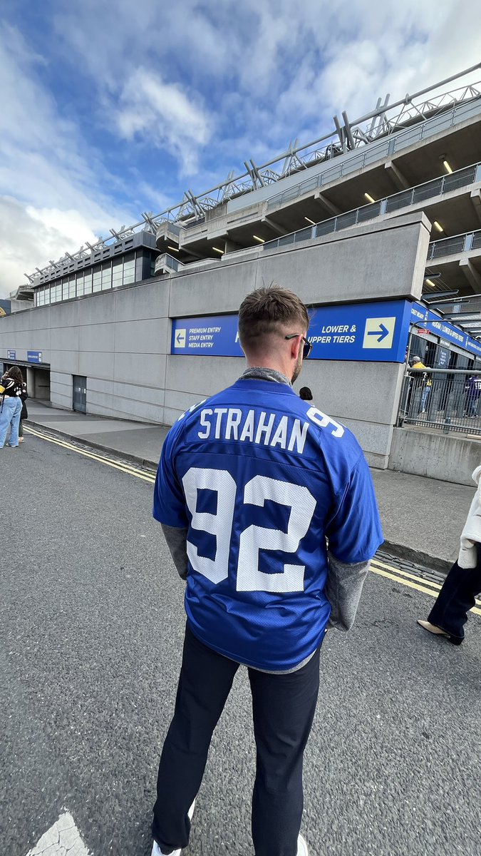 Mark Simpson tweet media