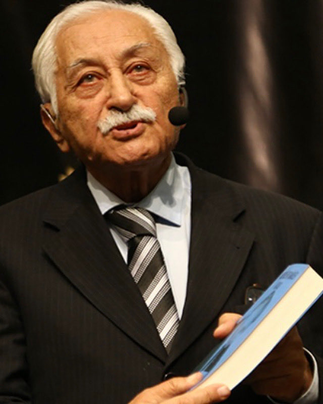 Ölüm, ölüm, mutlak gelecek,
Ne geçmiş kalacak ne de gelecek.
Edebiyat Dünyamızın Nahif kalemlerinden şair ve Yazar Yavuz Bülent Bakiler ebedi âleme göç etti. 
Makam-ı âli,  mekanı Cennet olur inşallah.