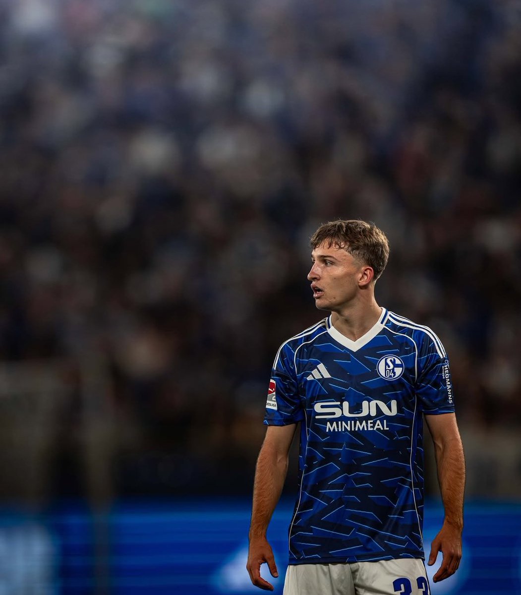 EKscouting's tweet image. 🇩🇪• One of the standout young left-backs in Germany’s 2nd division.

—&amp;gt; ✨ 𝐕𝐢𝐭𝐚𝐥𝐢𝐞 𝐁𝐞𝐜𝐤𝐞𝐫 ✨

[MEGA THREAD]