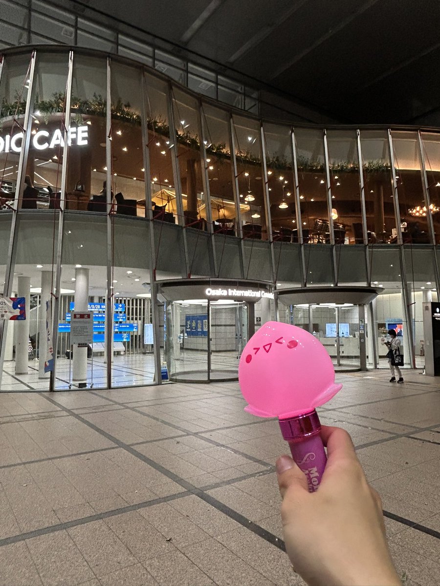 trysail_mt's tweet photo. BestSail大阪Day2終わりー！
みんなの感想ツイでも何回も言われてると思うけど2ndライブツアーから全部のツアーに行ってきて思うのは3人がステージで見せる曲のアドリブがライブを“TrySailにしか出来ない“ステージにしてると思う✨️
10周年改めてほんとにおめでたいし、これからも応援するよ！！ https://t.co/3ATFG8nuLM